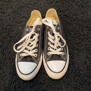 Black converse